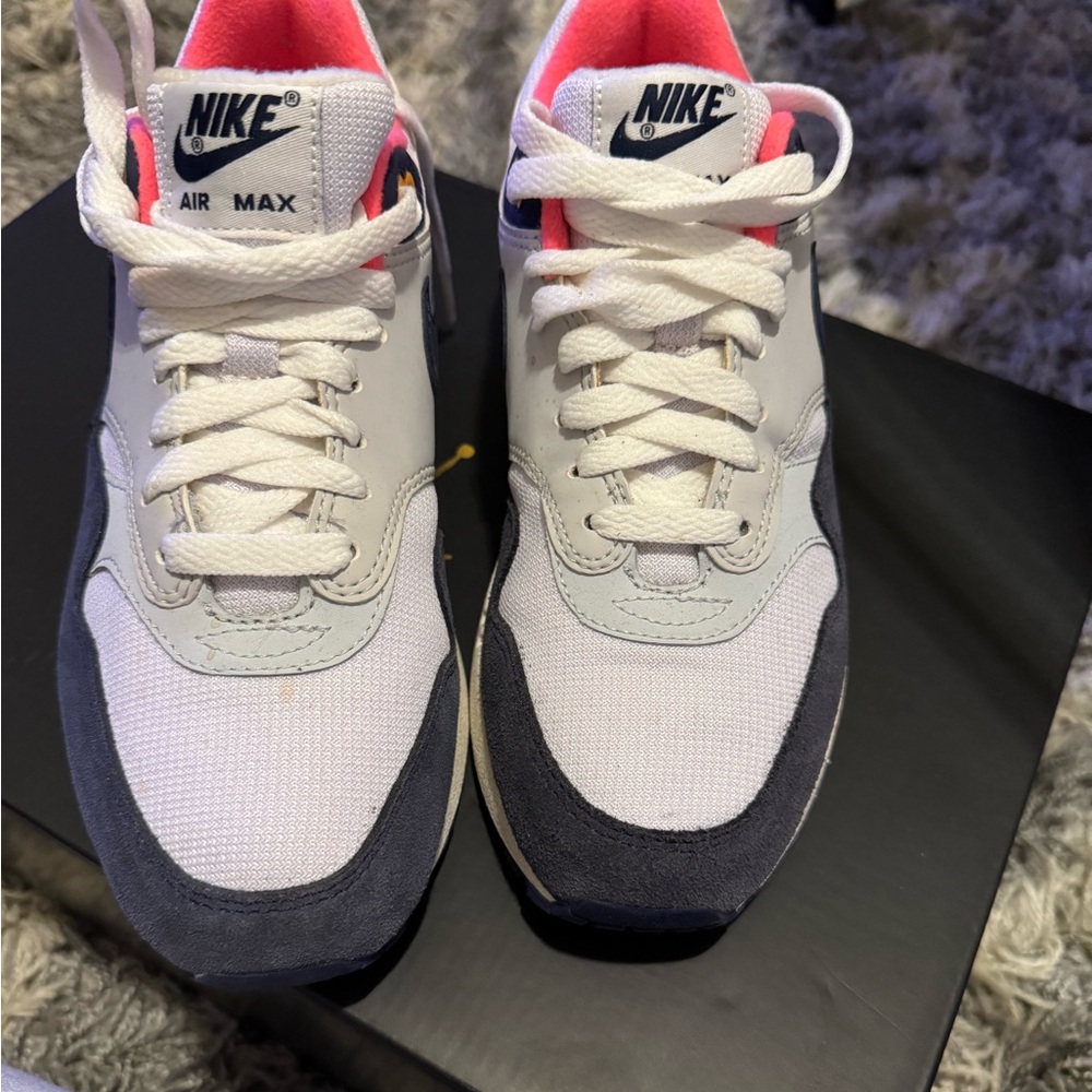 Nike Air